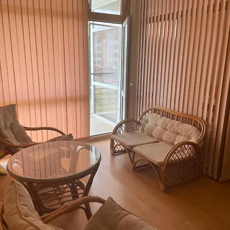 One Bedroom, Elit 3, Sunny סאני ביץ'